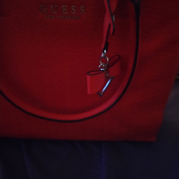 Guess handbag - Picture 10 of 10